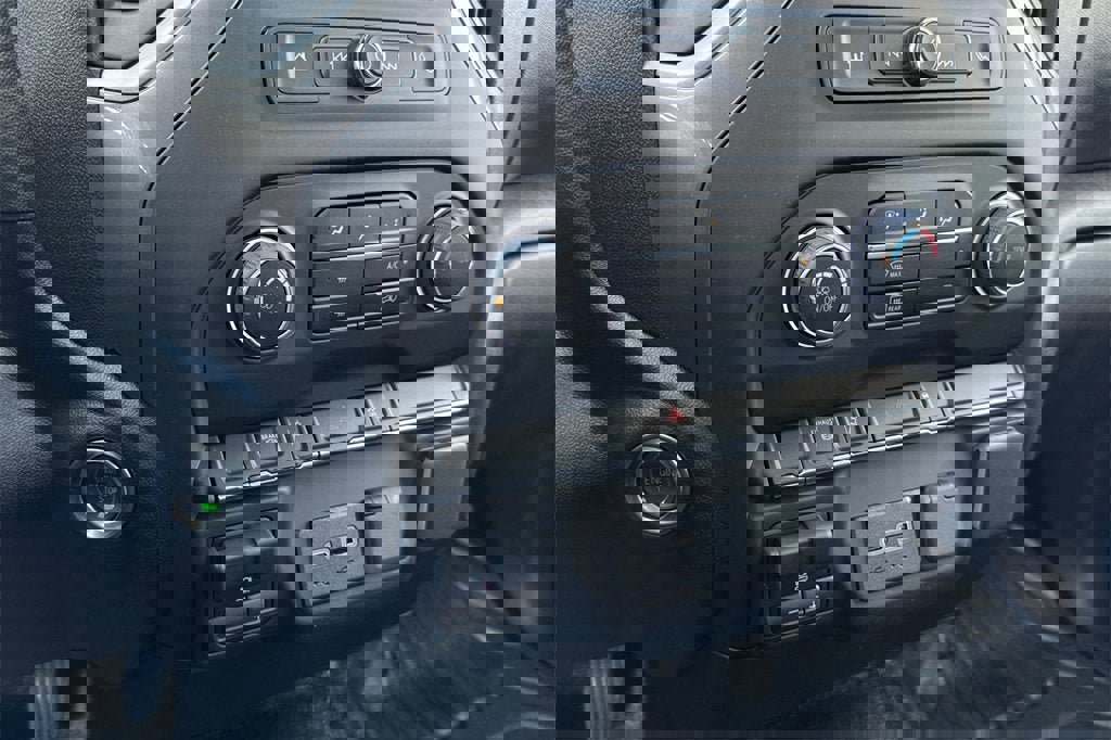 New 2025 Chevrolet Silverado 3500 W/T w/ WT Convenience Package image 19