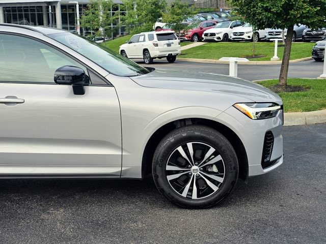 Used 2024 Volvo XC60 T8 Core AWD/4WD image 5