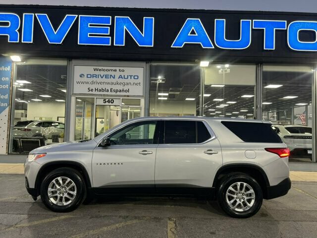 Used 2019 Chevrolet Traverse LS w/ LPO, Blackout Package AWD/4WD image 2