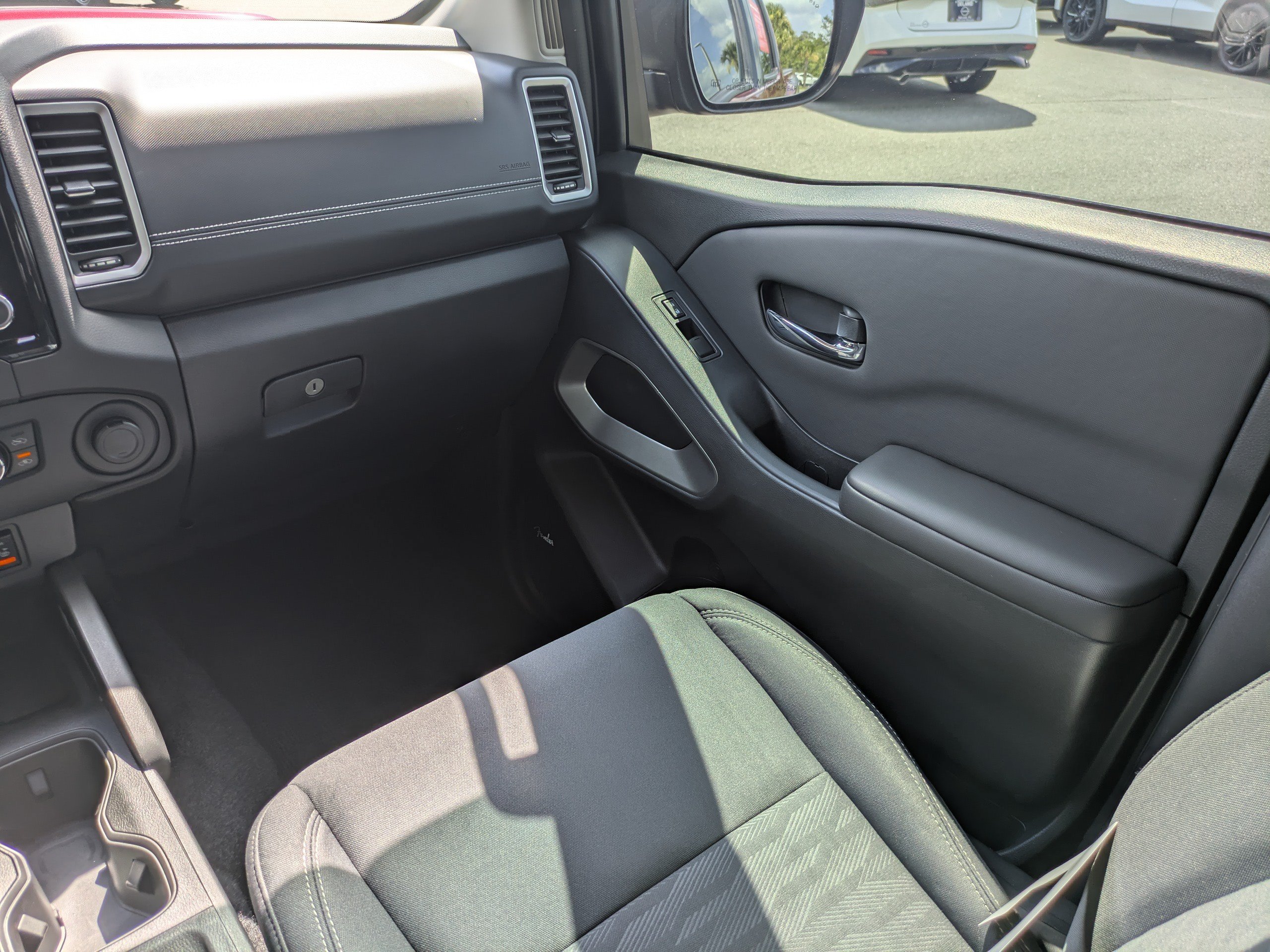 Certified 2024 Nissan Frontier SV w/ SV Convenience Package AWD/4WD image 18