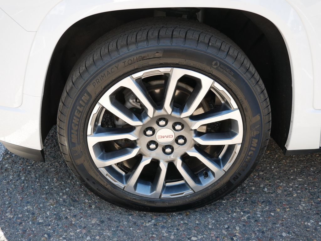 Used 2023 GMC Acadia Denali AWD/4WD image 8