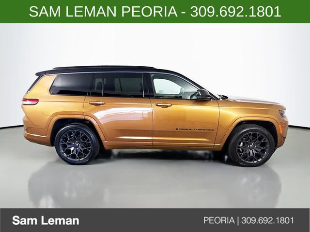 New 2026 Jeep Grand Cherokee L Summit w/ Obsidian Package AWD/4WD image 8