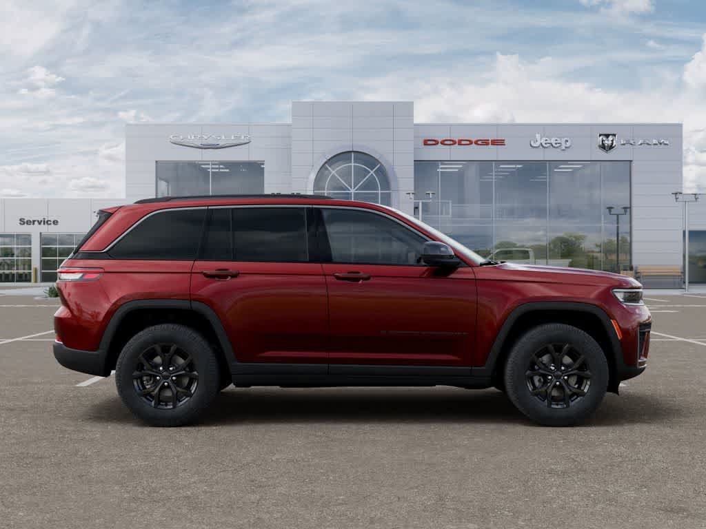 New 2026 Jeep Grand Cherokee Altitude AWD/4WD image 21