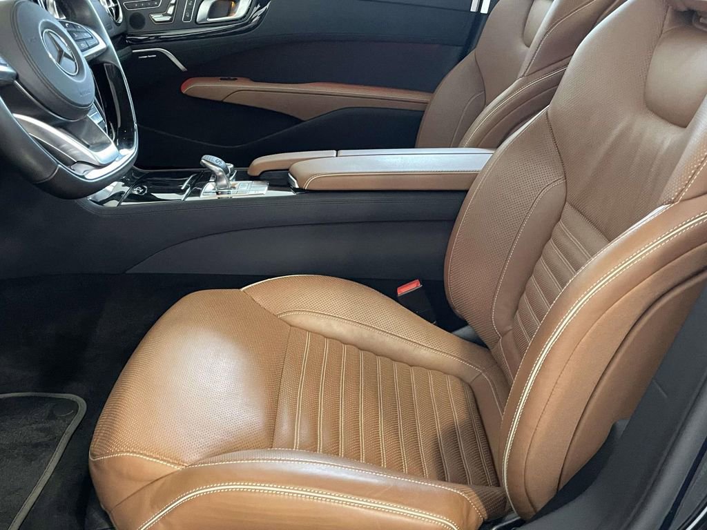 Used 2019 Mercedes-Benz SL 550 image 9