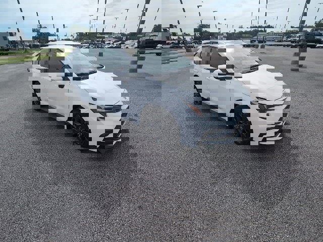 Used 2025 Toyota Corolla SE