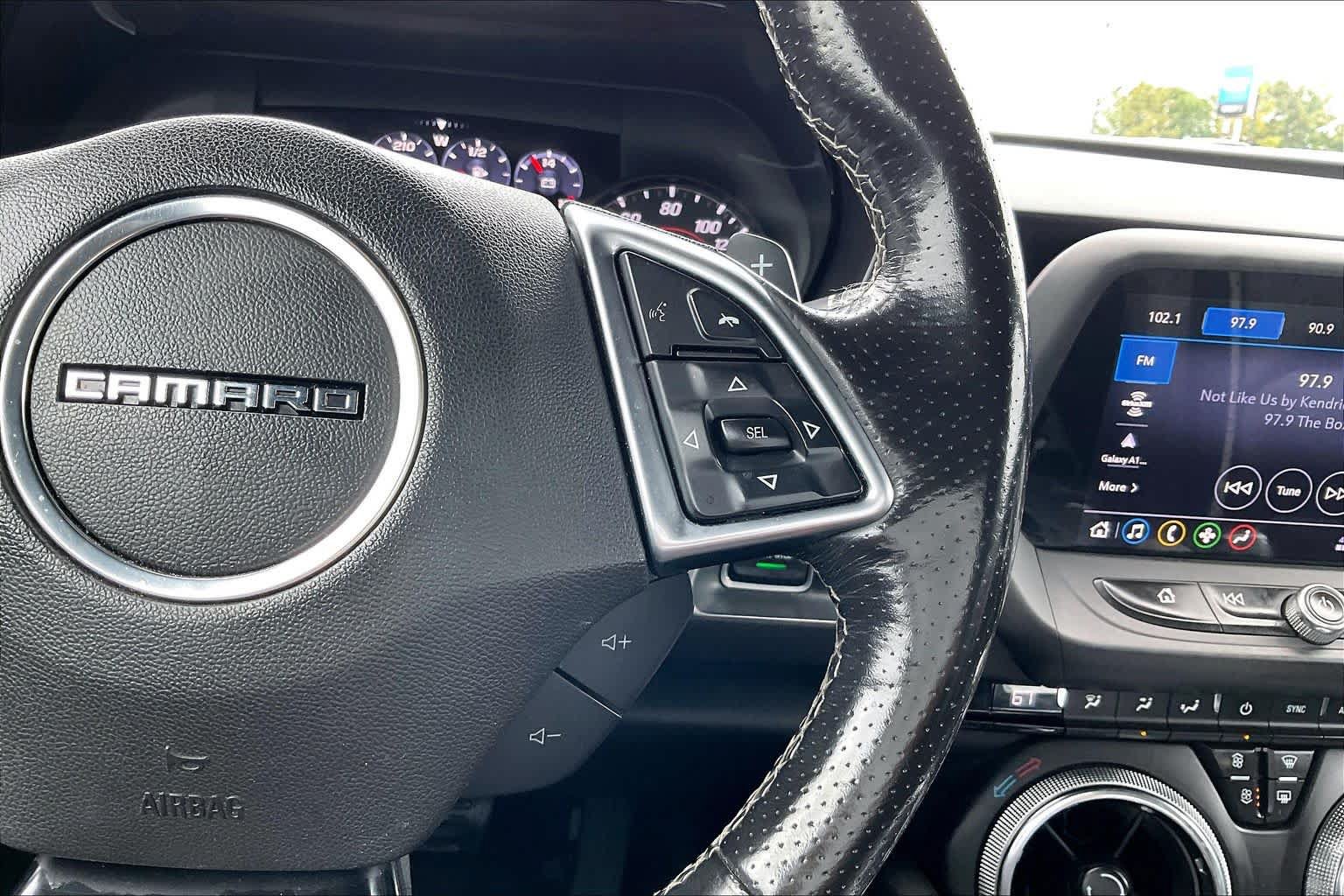 Used 2019 Chevrolet Camaro SS RWD image 22