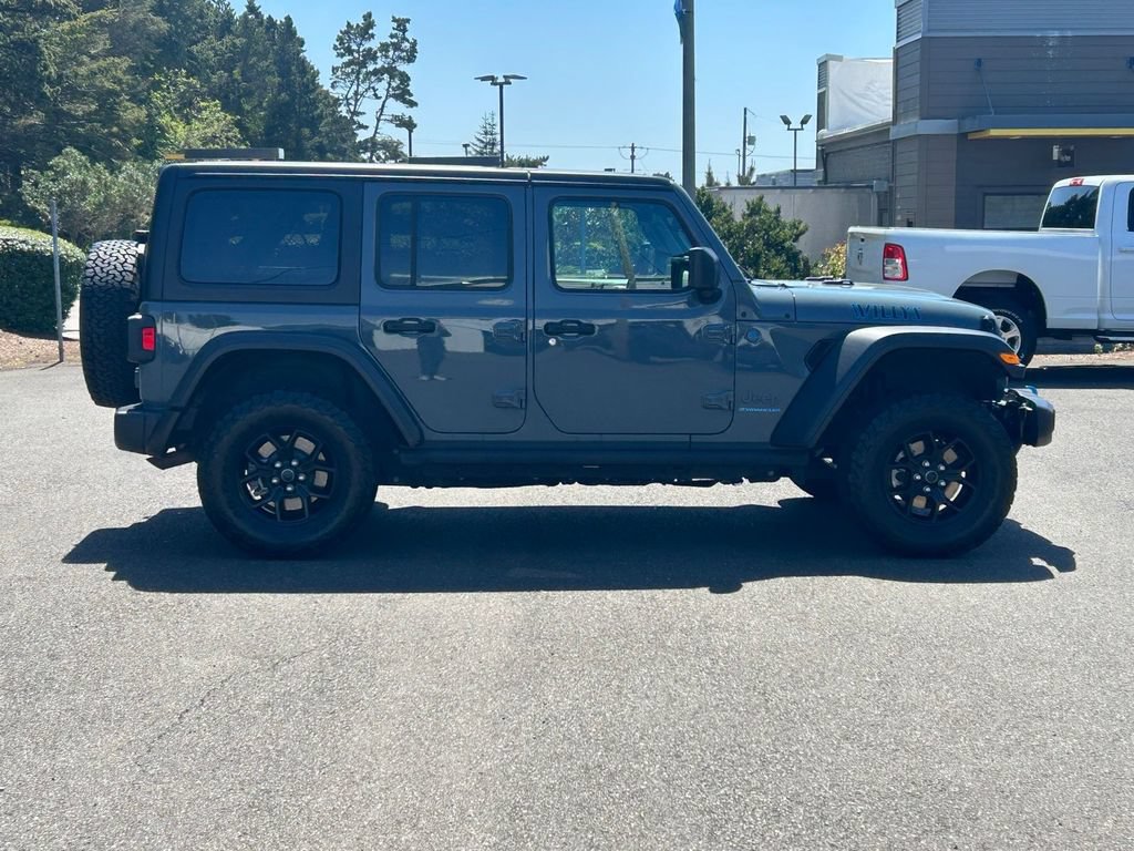 Used 2024 Jeep Wrangler Unlimited AWD/4WD image 4