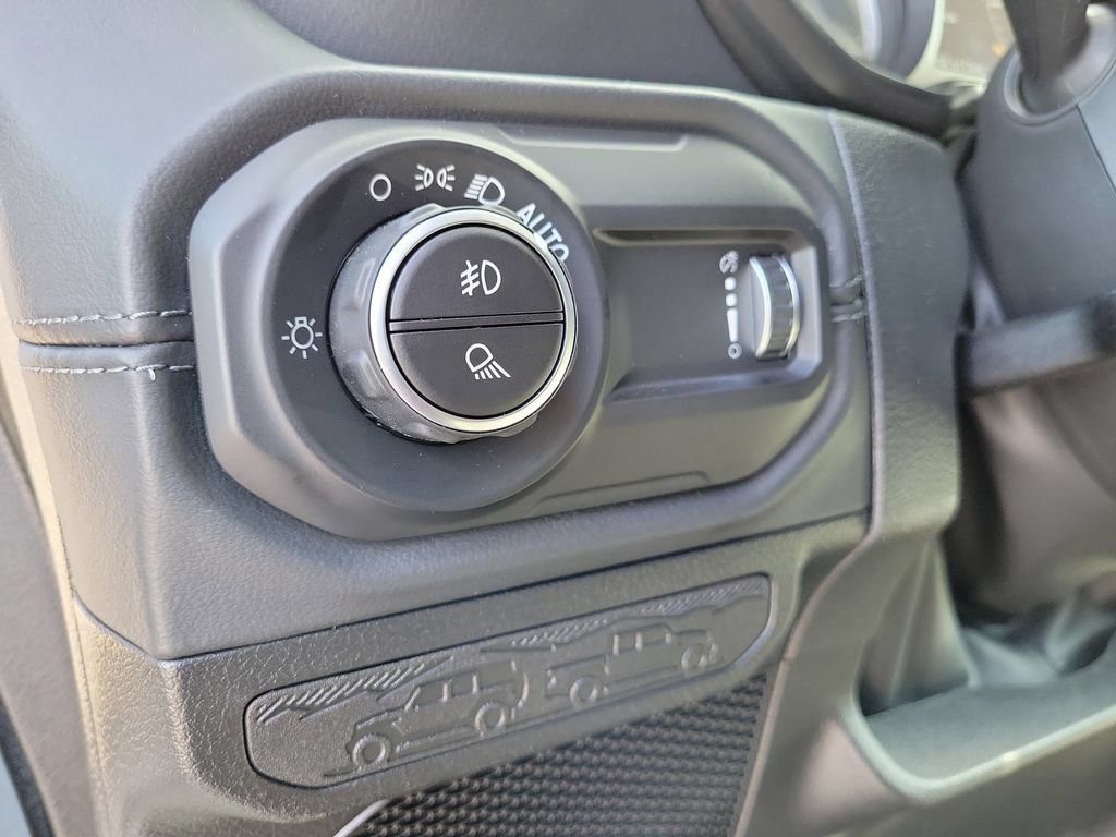 New 2026 Jeep Gladiator Sport AWD/4WD image 22