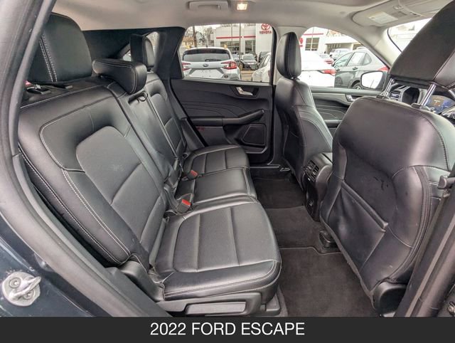 Used 2022 Ford Escape Titanium w/ Class II Trailer Tow Package AWD/4WD image 23