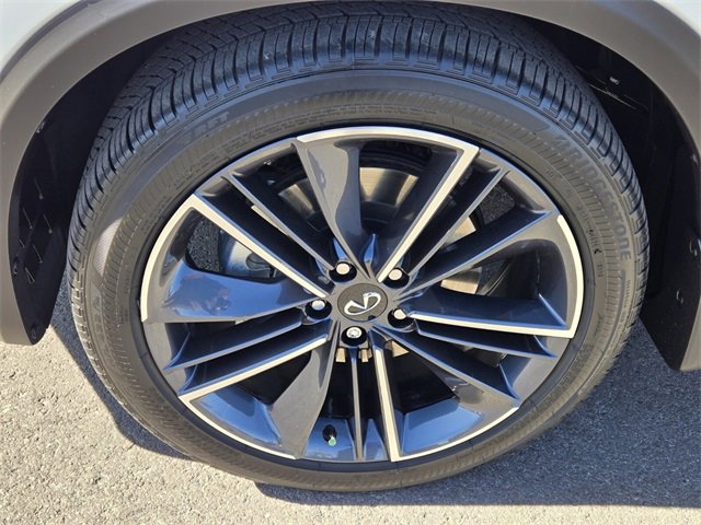 Certified 2025 INFINITI QX55 Luxe w/ Cargo Package image 10