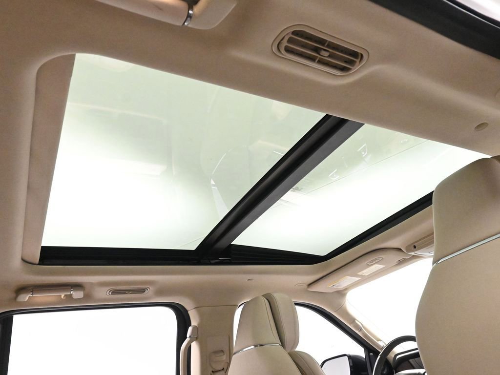 Used 2021 Lincoln Navigator L Reserve w/ Luxury Package image 21