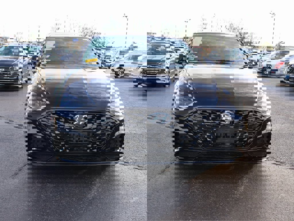 Used 2021 Hyundai Sonata SEL w/ Convenience Package image 3