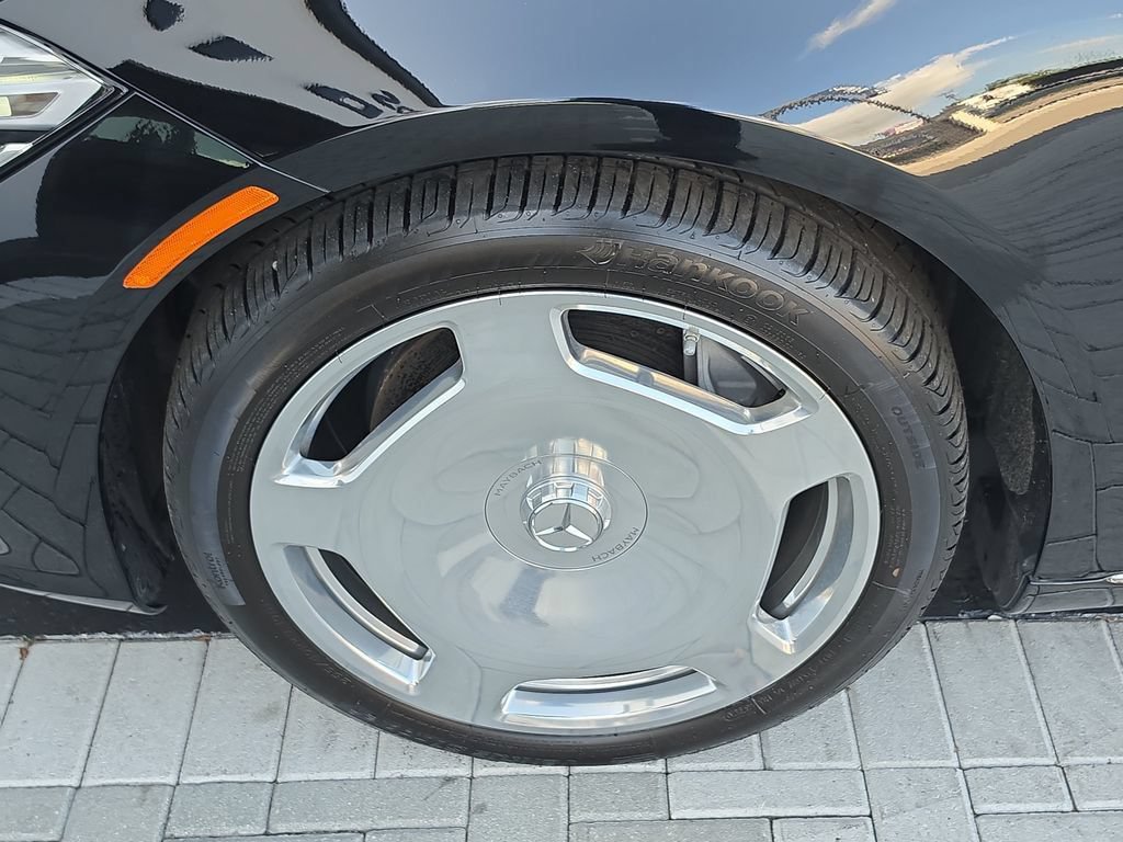 Used 2021 Mercedes-Benz Maybach S 580 4MATIC image 10