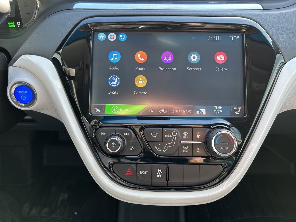 Used 2017 Chevrolet Bolt Premier w/ Infotainment Package image 27