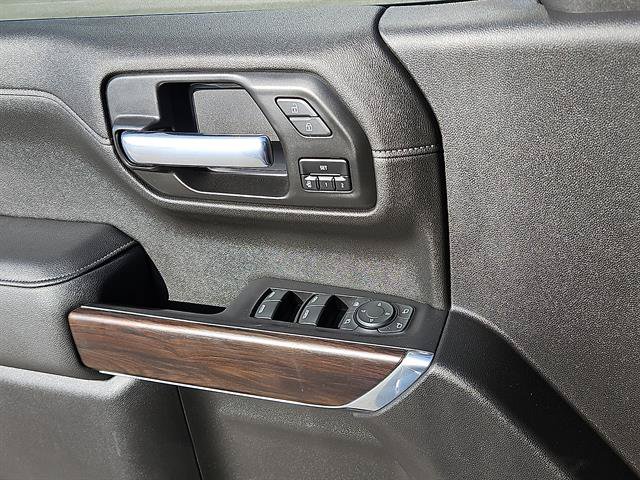 Used 2021 GMC Sierra 1500 SLT RWD image 12