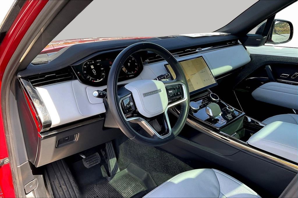 Used 2023 Land Rover Range Rover Sport SE image 17