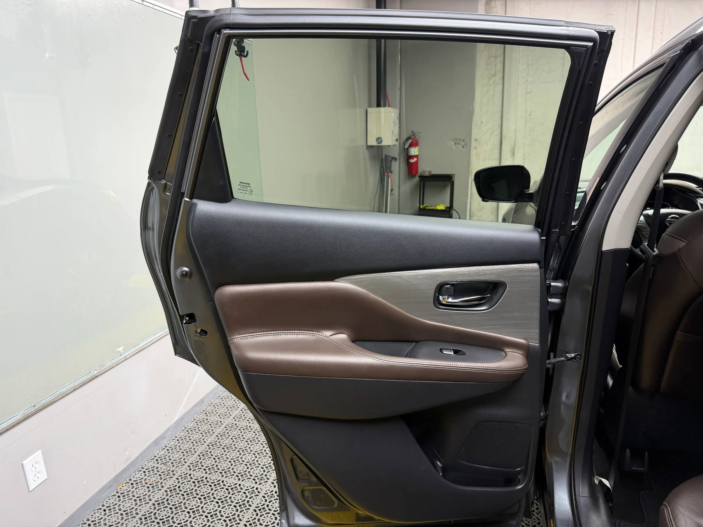 Used 2015 Nissan Murano SL w/ SL Technology Package image 14