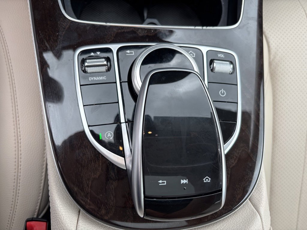 Used 2020 Mercedes-Benz E 350 Sedan image 29