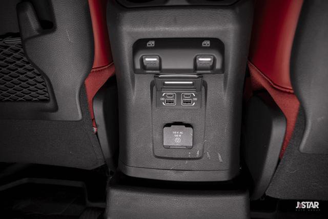 Used 2024 Jeep Wrangler Unlimited Rubicon 392 AWD/4WD image 8