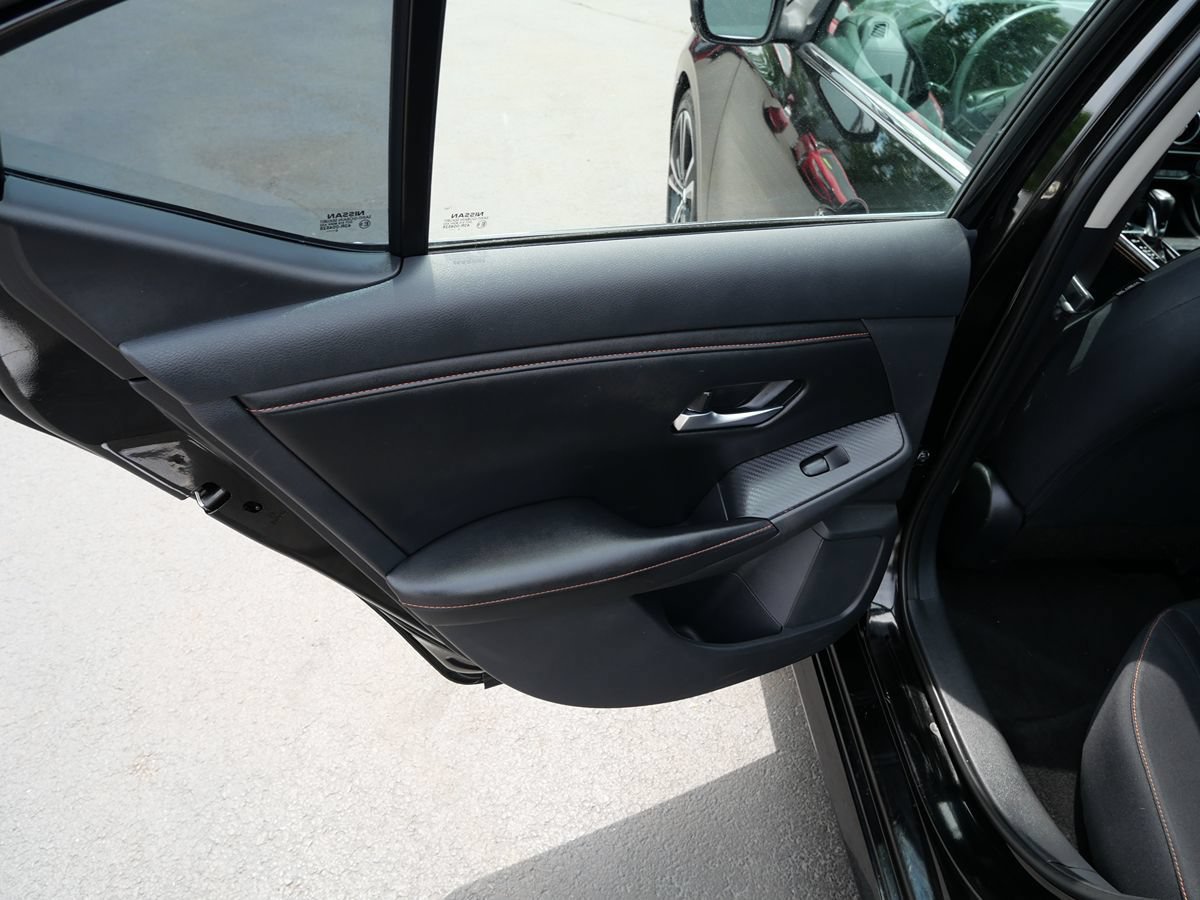 Used 2020 Nissan Sentra SR w/ Electronics Package FWD image 17