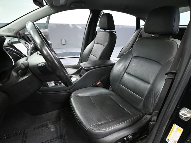 Used 2019 Chevrolet Malibu LT w/ Leather Package image 22