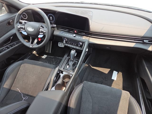 New 2026 Hyundai Elantra N FWD image 24