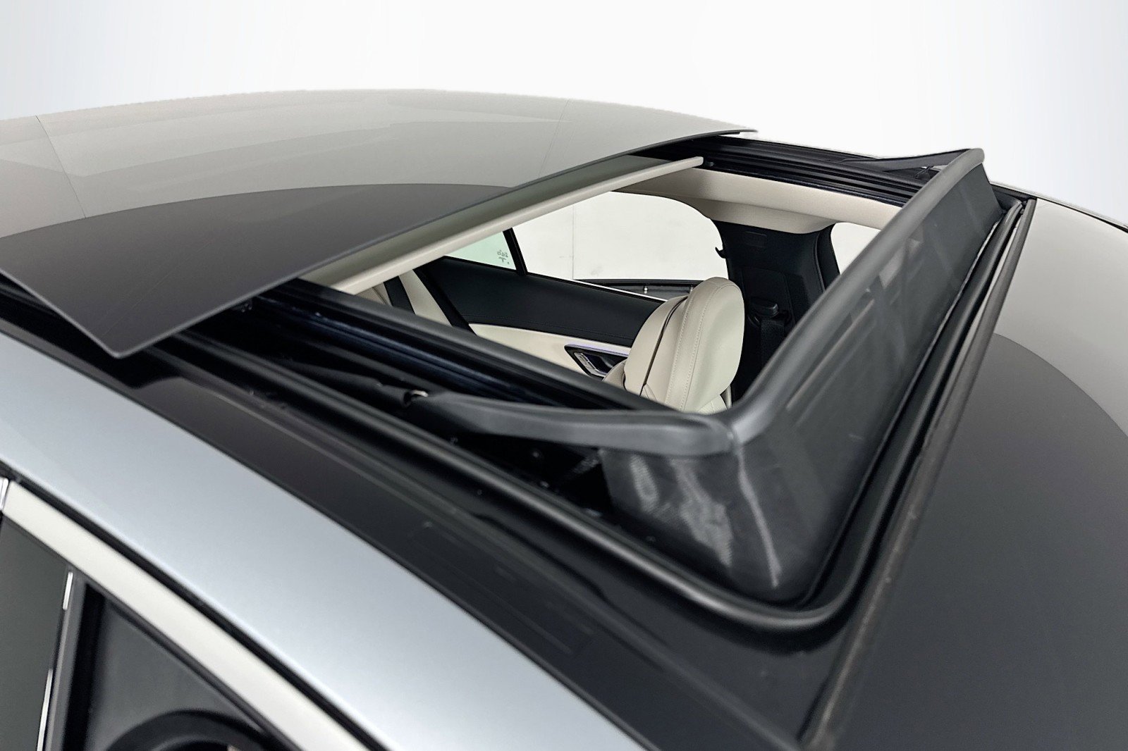 New 2026 Mercedes-Benz E 450 4MATIC Sedan image 21