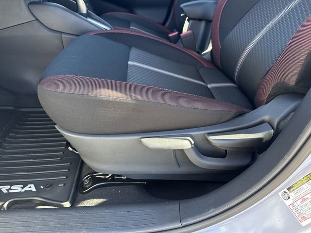 New 2025 Nissan Versa SR w/ Trunk Package FWD image 27