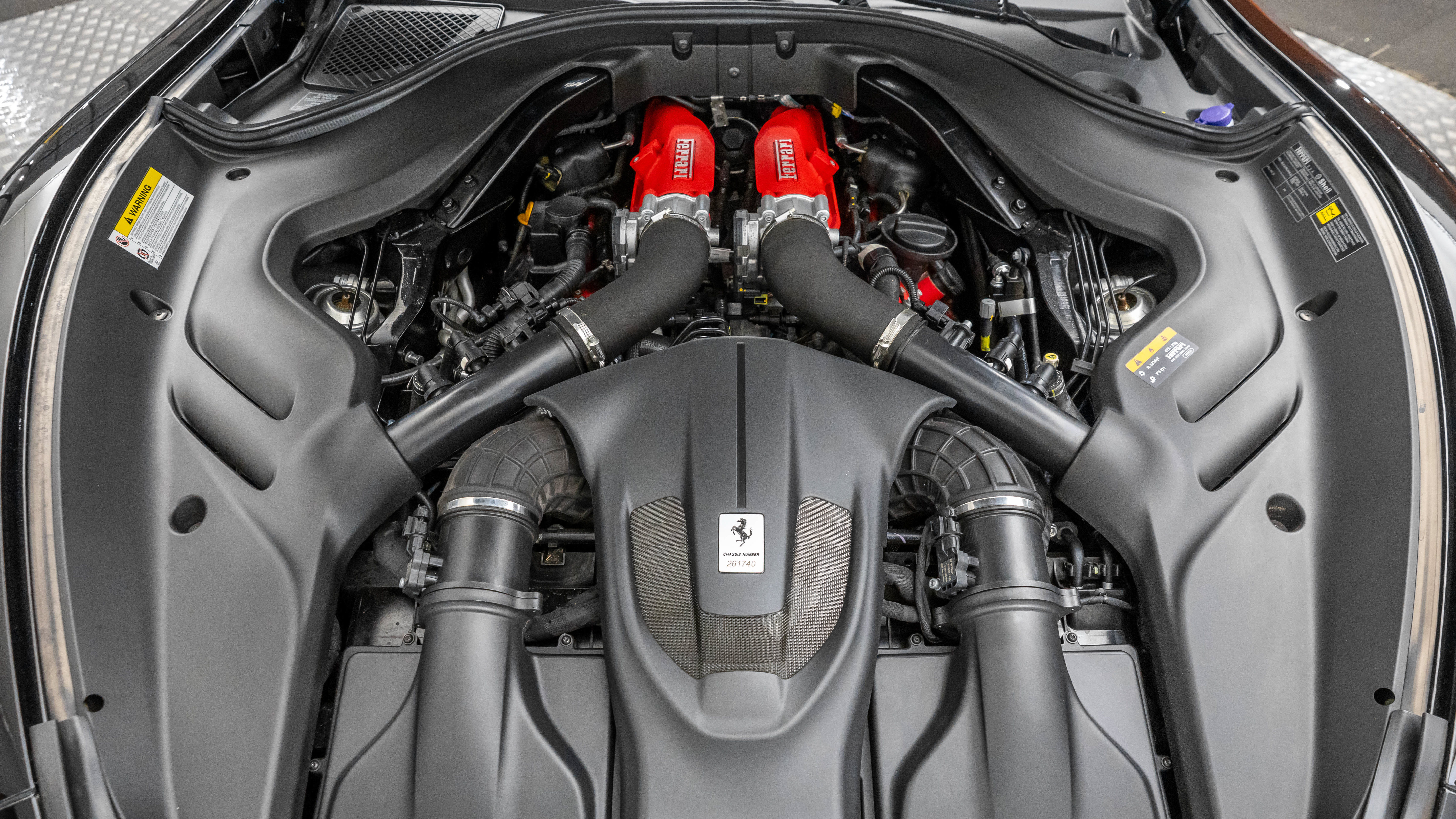 Used 2021 Ferrari Roma RWD image 36