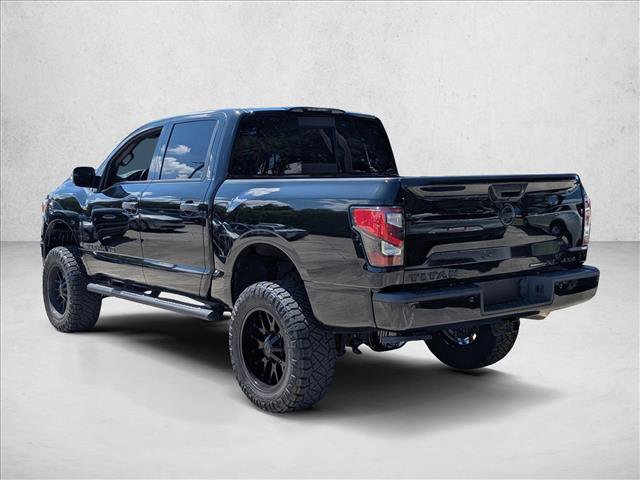 Used 2019 Nissan Titan SL w/ Midnight Edition AWD/4WD image 8