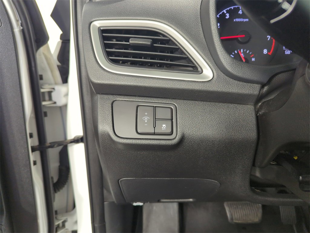 Used 2021 Hyundai Accent SE image 20