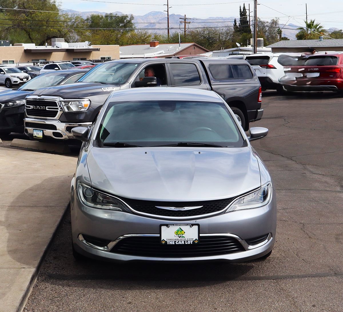 Used 2017 Chrysler 200 Limited Platinum image 15