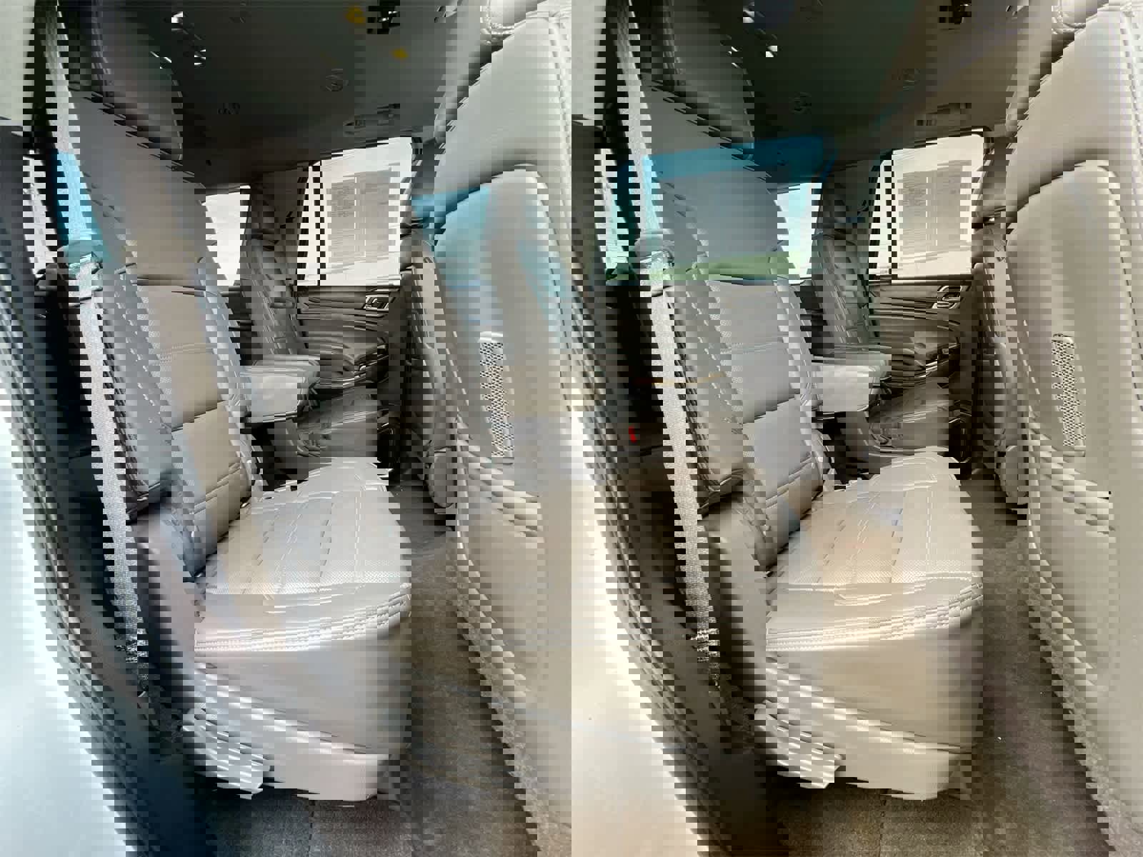 Used 2016 GMC Yukon Denali w/ Open Road Package image 20