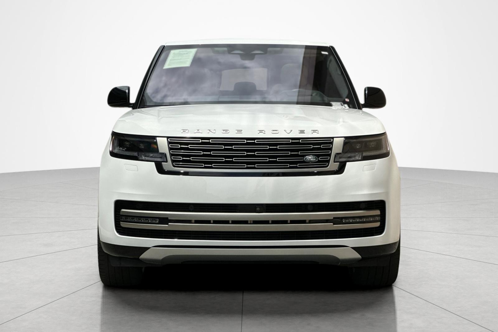 Used 2023 Land Rover Range Rover SE AWD/4WD image 8