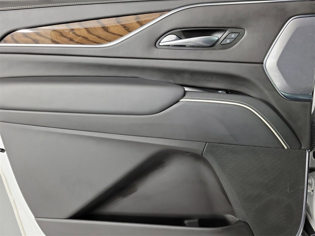 Used 2022 Cadillac Escalade ESV Sport Platinum w/ LPO, ONYX Package image 14