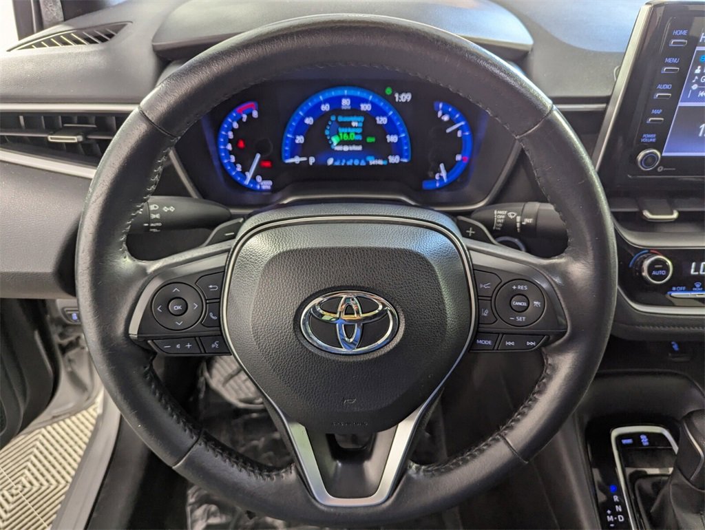 Used 2022 Toyota Corolla XSE image 19