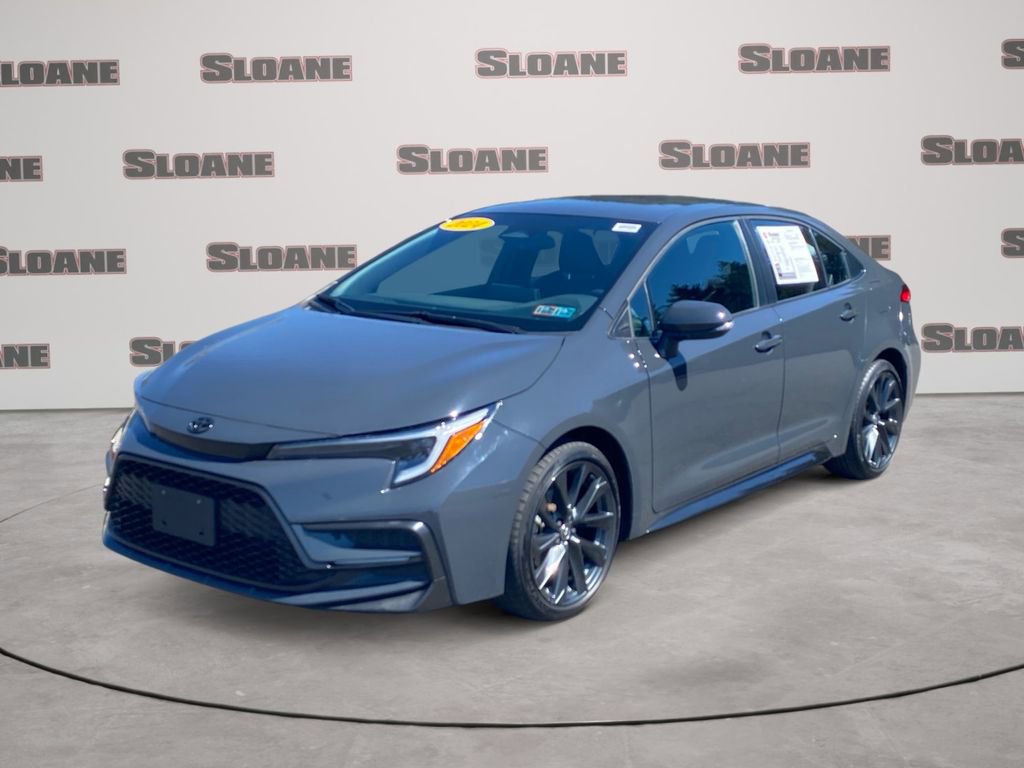 Used 2024 Toyota Corolla SE image 1