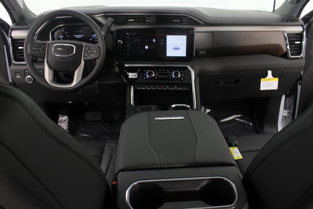 New 2026 GMC Sierra 3500 Denali w/ Denali Reserve Package image 13