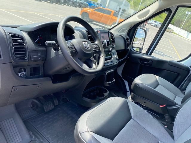 Used 2025 RAM ProMaster 2500 w/ Convenience Group FWD image 13