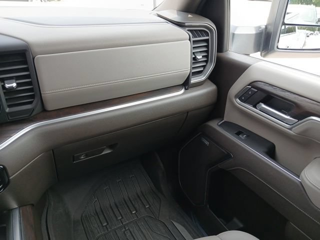 Used 2026 GMC Sierra 3500 SLT w/ SLT Premium Package AWD/4WD image 43