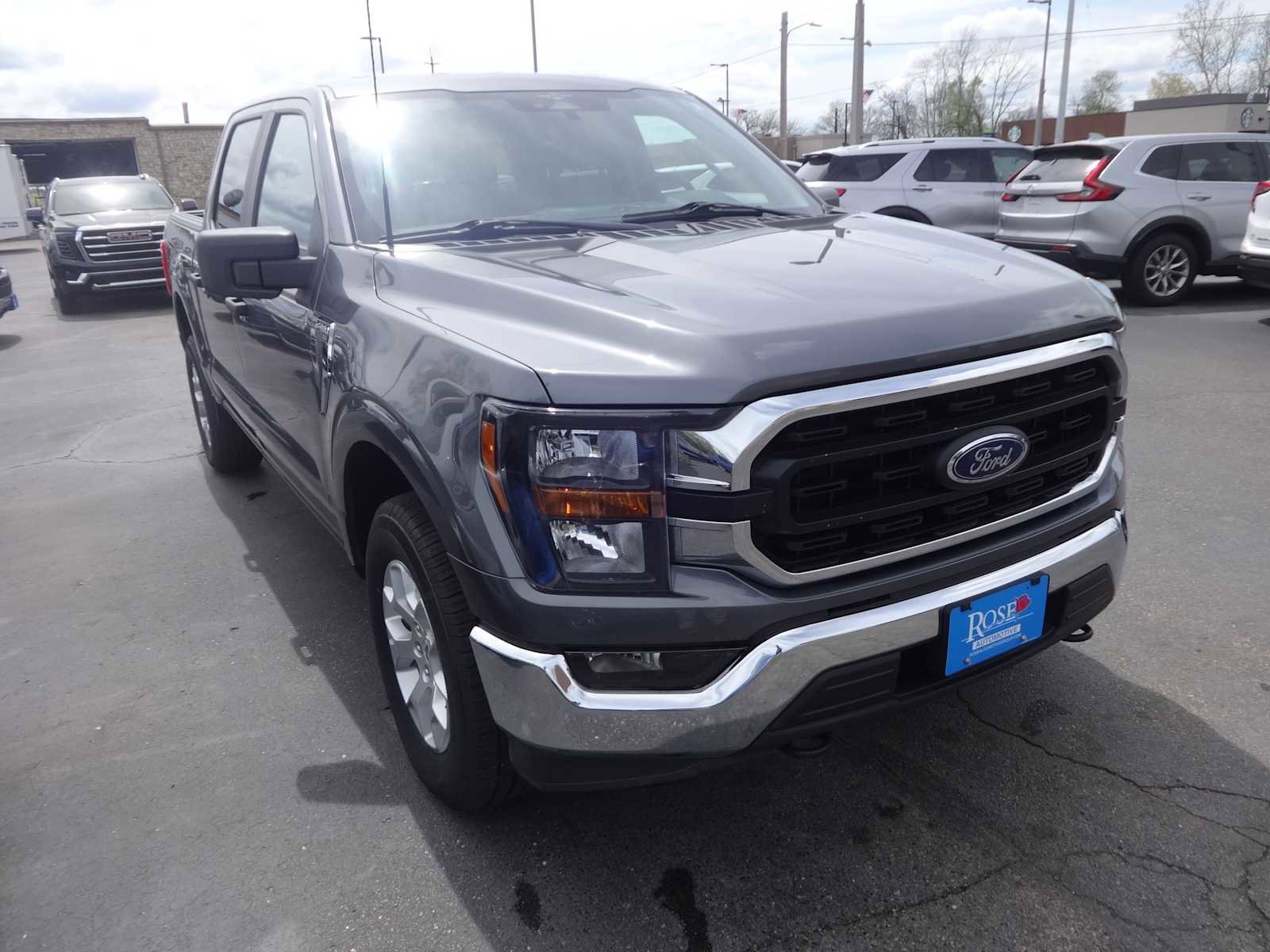 Used 2023 Ford F150 XLT image 1