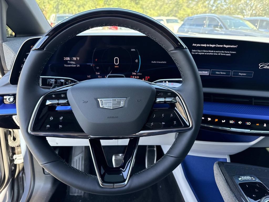 New 2026 Cadillac Optiq Luxury 2 image 26