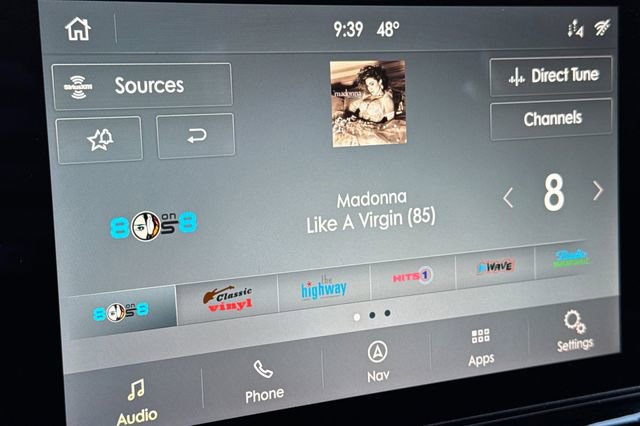 Used 2020 Lincoln Navigator L Reserve w/ Equipment Group 208A Reserve image 27