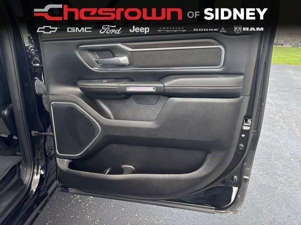 Used 2025 RAM 1500 Laramie AWD/4WD image 23