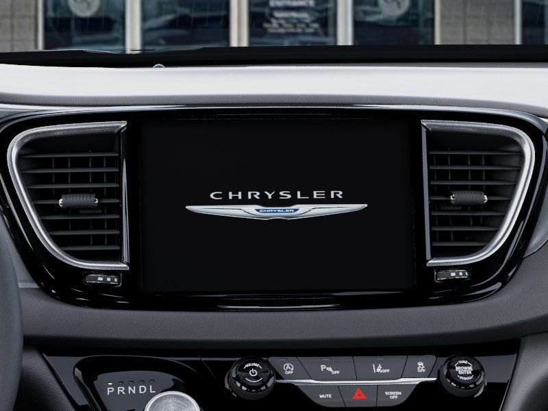 Used 2026 Chrysler Voyager LX FWD image 20