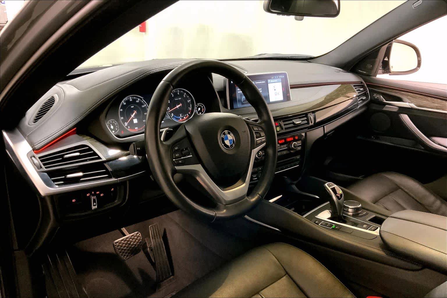 Used 2018 BMW X6 sDrive35i RWD image 17