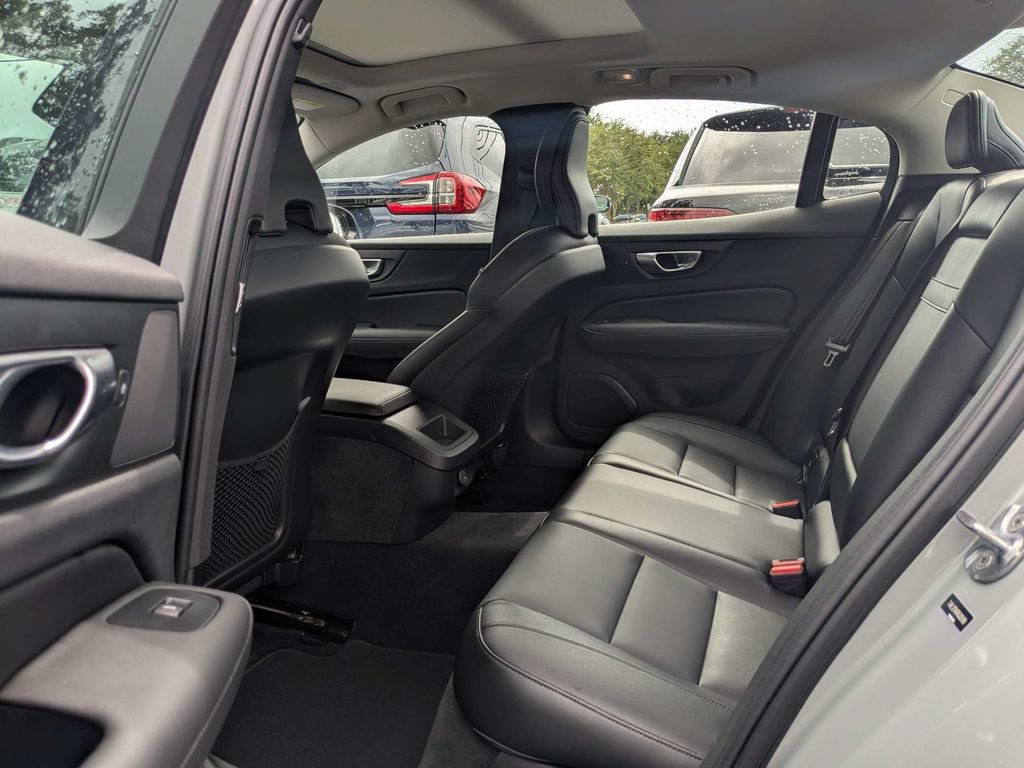 Certified 2024 Volvo S60 B5 Core AWD/4WD image 19
