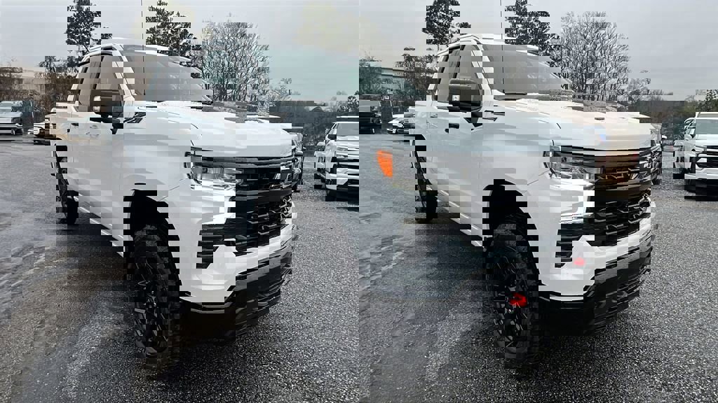 New 2026 Chevrolet Silverado 1500 LT Trail Boss w/ LT Trail Boss Premium Package image 3