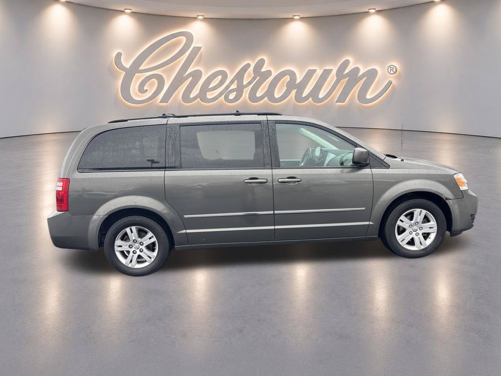 Used 2010 Dodge Grand Caravan Crew w/ Family Value Group FWD image 8