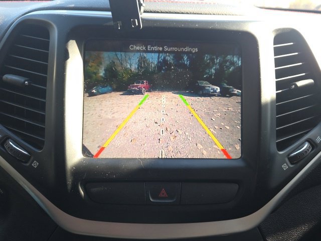 Used 2015 Jeep Cherokee Trailhawk w/ Trailer Tow Group AWD/4WD image 28